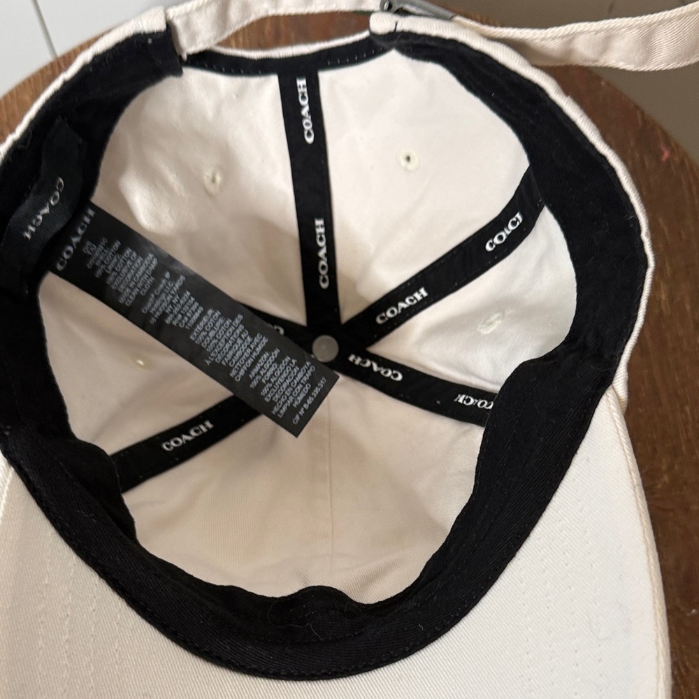Coach Cream Embroidered Logo Baseball Cap - Picture 7 of 11